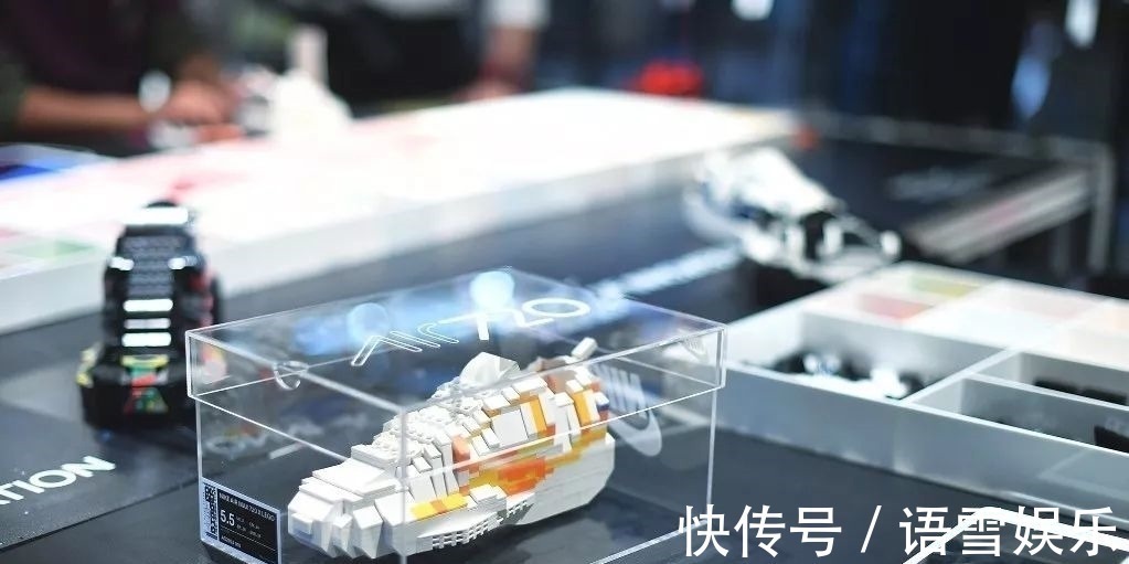 ginza 能玩的转AJ、supreme和各大潮牌的乐高,绝对是最牛的成人玩具!