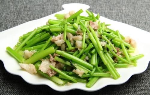 茼蒿|九月养肝要多食此菜，每天炒一盘，排出毒素，肝脏越来越健康