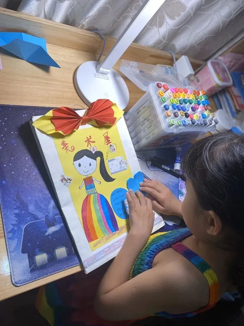 家长们|双减后的周末，老师突击检查！孩子都在忙啥？有家长爆“猛料”