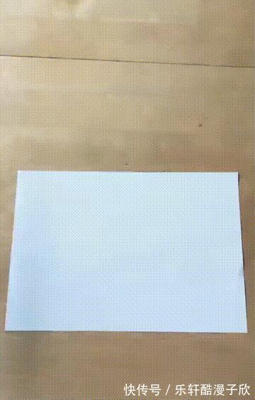 化妆|女人化妆前如何走路,和女人化妆后如何走路,哈哈哈