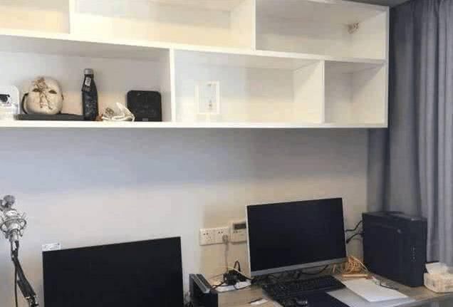 脑子|老公非要把衣帽间装在卫生间入口，我骂他脑子进水，完工后我闭嘴了