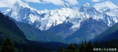 门泊东吴万里船!杜甫52岁写下一首诗,短短28字流传千年,小学生必背