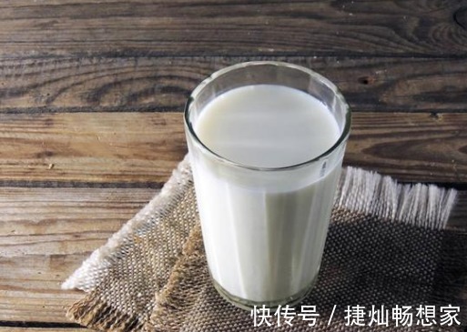 乳制品|女性50岁后,易发生骨质疏松建议多吃四物,做好三事