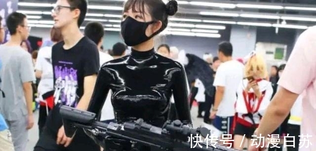 胶衣|都说胶衣弊端多,为何漫展上总有这种Cos,理由不仅仅是喜欢
