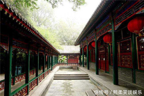 和珅的府邸到底有多豪?一根柱子估值24亿,200多年过去依旧奢华