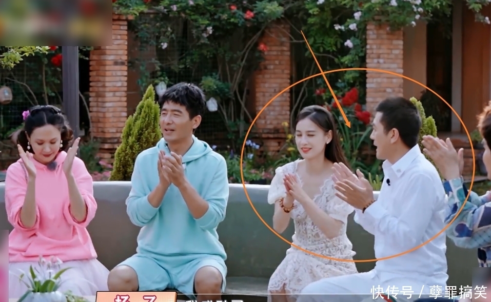 张铎 张铎让郭晓东当众与老婆深吻,程莉莎反应成焦点,高情商不服不行