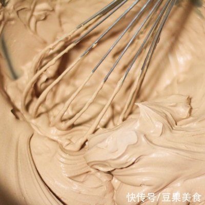 香醇巧克力蛋糕的风味，只做给最爱的人