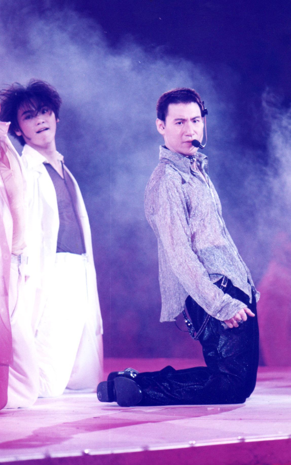 《披荊斬棘的哥哥》舞臺總監(jiān)陳琦沅：臺前到幕后的滾燙人生丨人物