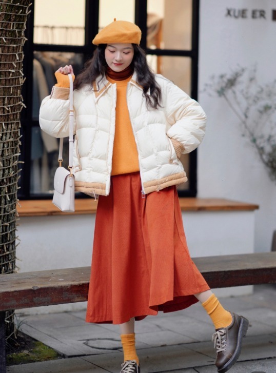 半身裙|小个子女生的冬季穿搭,羽绒服搭配半身裙显高显瘦,青春感满分!