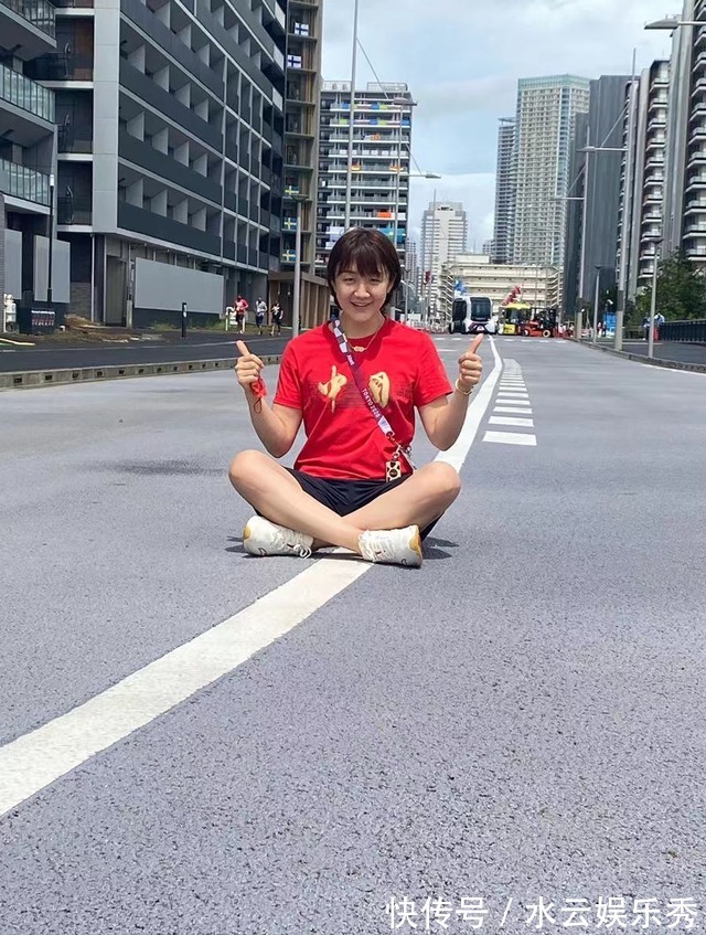 梦姐|奥运冠军陈梦腹肌走红,小胖樊振东躺枪,网友求公开腹肌修炼教程