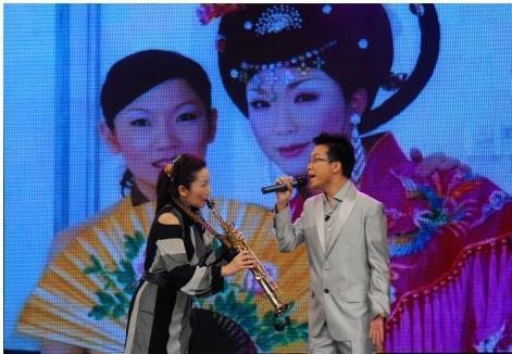 歌舞廳|從乞丐變身“貴妃”,一夜爆紅的國家一級演員,如今突然銷聲匿跡