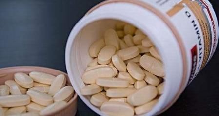 脑血管|睡觉前,以下几种药最好不要服用,别等身体出问题,后悔也来不及