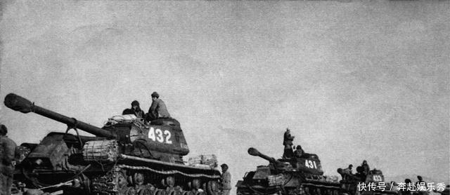 抗战时八路军都绑腿,为何抗美援朝时,志愿