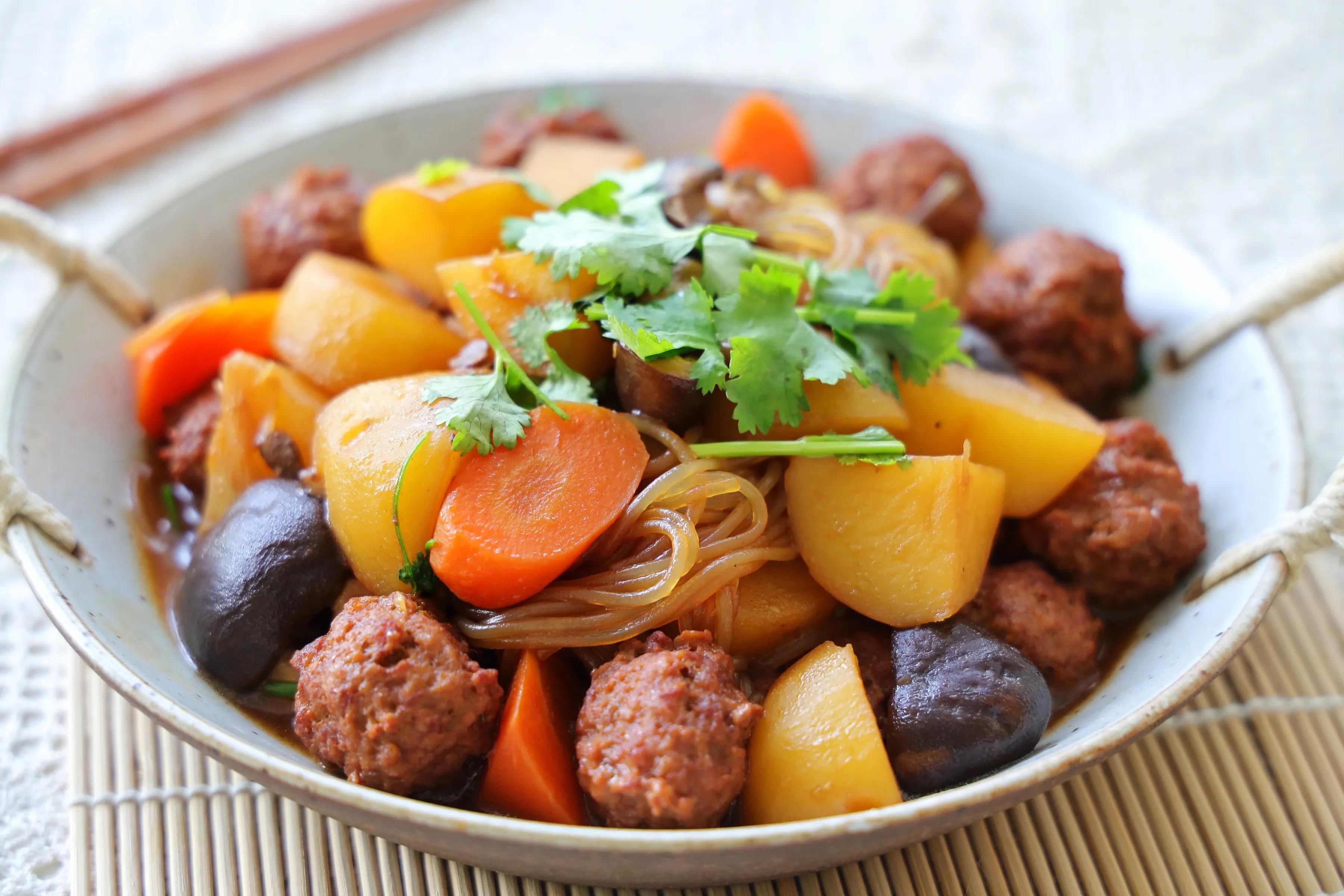 天气转凉,真的超爱一锅炖,一道菜5种食材,下饭又省力