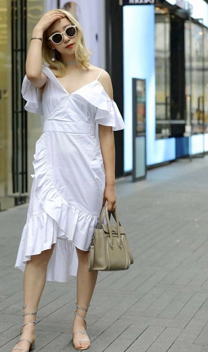 裙子|裙子对小姐姐来说必不可少,幸好身材给力!