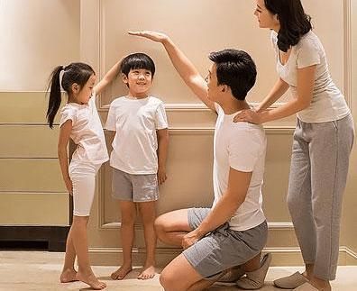 午睡|宝妈天天强迫孩子午睡,身高却比同龄孩子矮,医生无奈:太无知