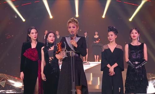  宁静|浪姐团综开播，时隔两个月，宁静仍旧没有走出小团体的圈子！