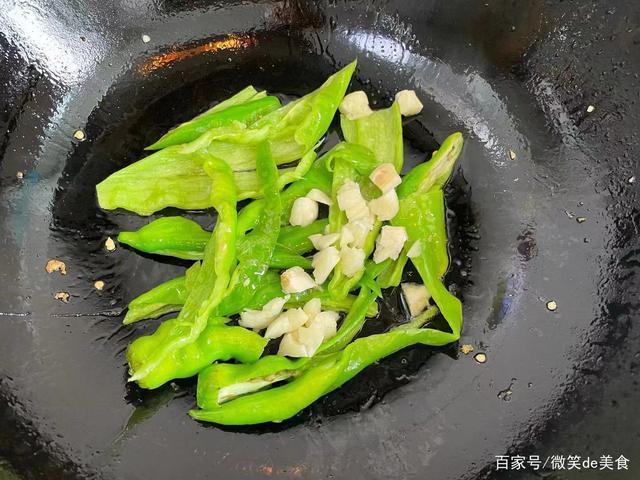 口感|它是7月的“补钙菜”，别看不起眼，夏季正是最嫩时，口感超好
