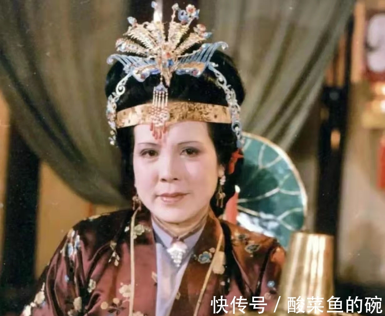 贾代善$赵姨娘年轻时有多优秀?邢夫人和迎春闲聊,一语点破当年的真相