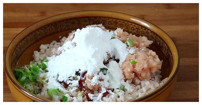 莲藕新吃法,不炒不凉拌,饭店都买不到,出锅就抢光,太香了