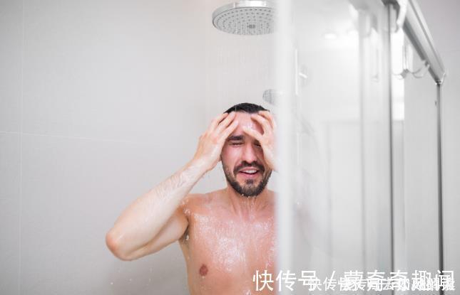 羡慕|满足4个条件的男人,身体一般都很强壮,有男人味,别人羡慕不来