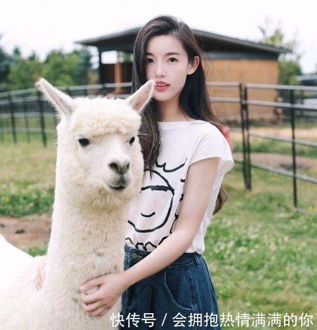 极简|会穿衣搭配很关键，只要会搭配，穿上基础款也能在人群中脱颖而出