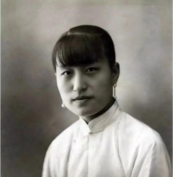 活成|他是蒋介石女婿,中共特工,立有大功,活成了百岁老人