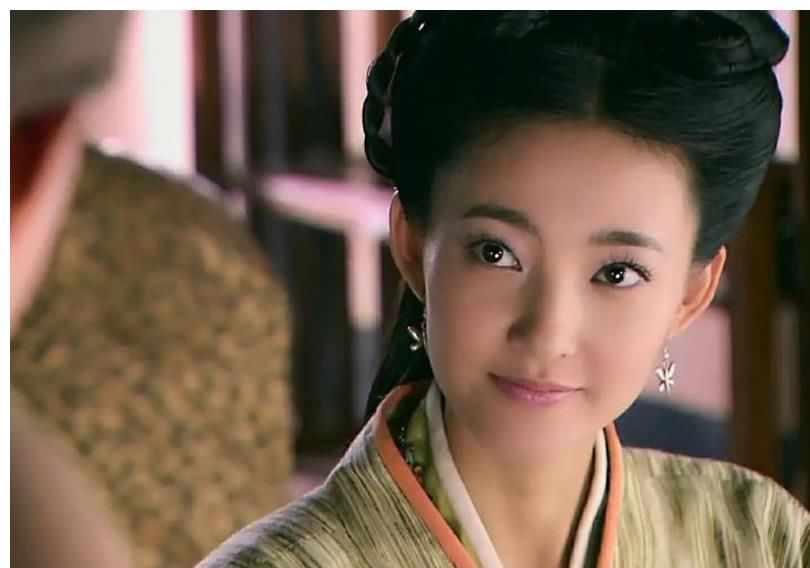 孩子|汉景帝刘启的皇后王娡,结过婚生过孩子,为何还能入宫成为皇后?