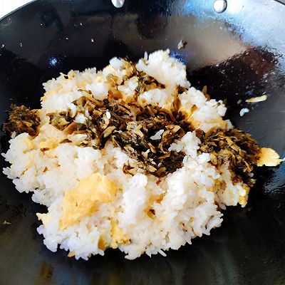 快手|快手雪菜蛋炒饭