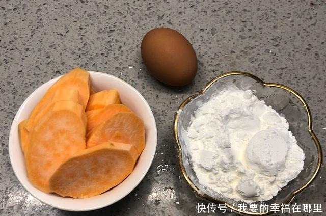 红薯别总蒸着吃了,这样做酥软香甜,还不长胖,好吃到停不下嘴