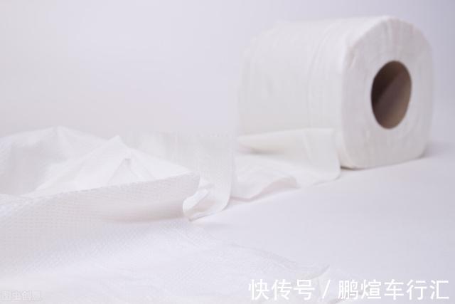上厕所用过的纸,是直接冲走还是扔进纸篓?这个问题该有说法了