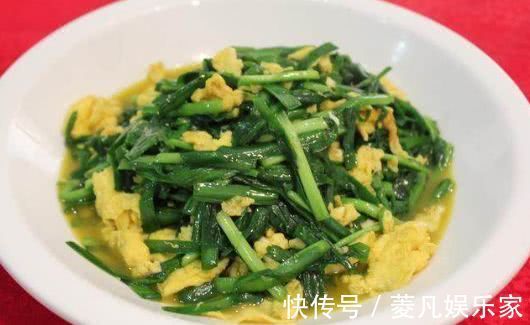 子宫|炒韭菜时加一宝,子宫干净了,大肚子平了,女性不想早衰可试试