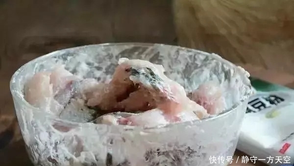 鲜嫩|水煮鱼的做法,又香又辣,肉质鲜嫩!