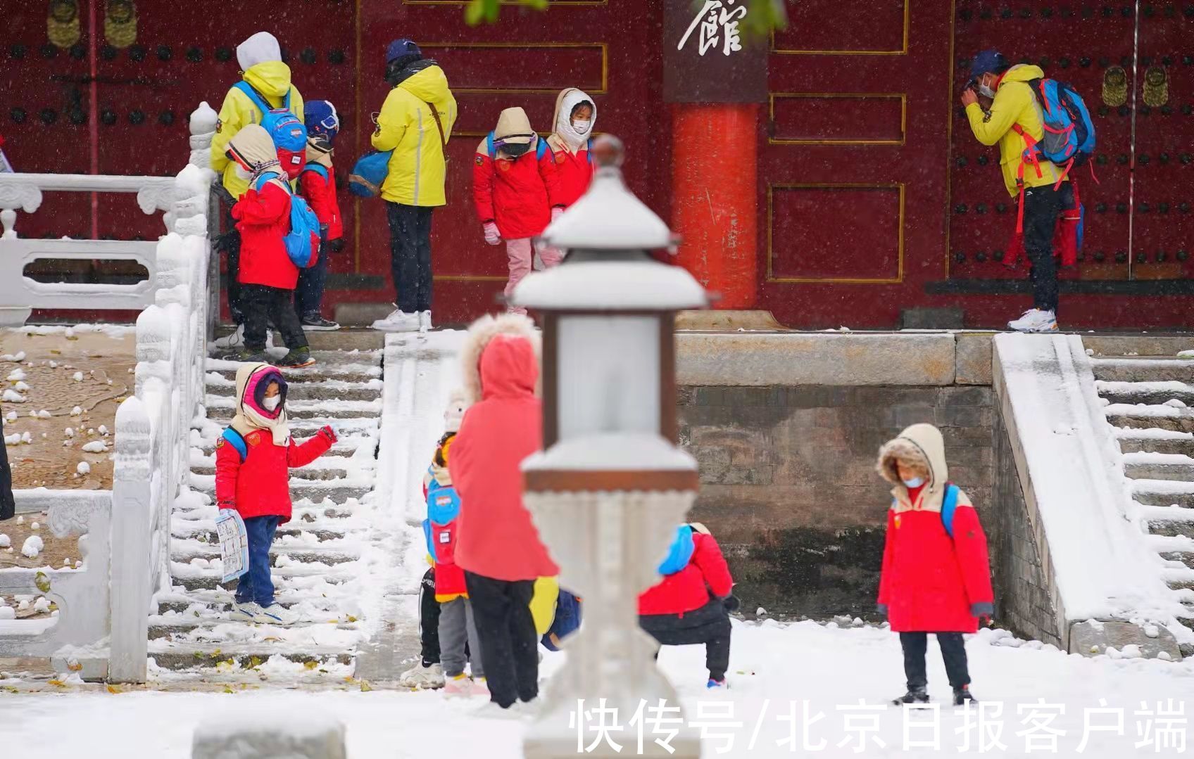 故宫博物院|北京初雪，故宫博物院成市民首选古都雪景打卡地