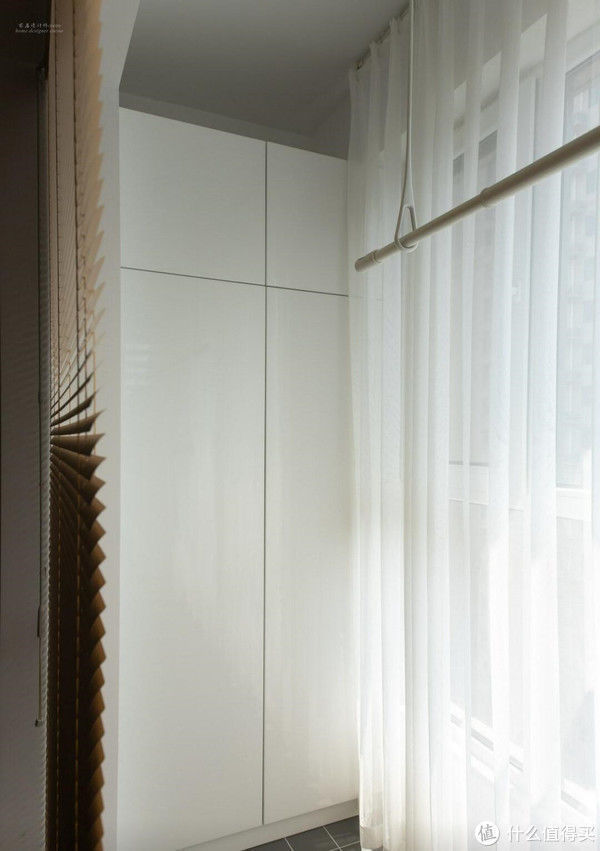 餐厅|80后太太的“穷装”新居火了,大白墙不吊顶,却被评为最美盐系家