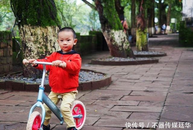 川西最秀丽的古镇，距今800多年历史，烟雨迷蒙，胜过江南