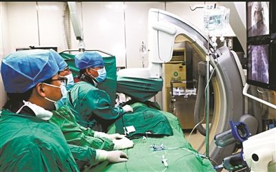 广州日报讯|5岁童植入“可消失”新型肺动脉支架