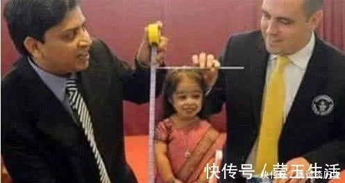 纪录|吉尼斯世界之最:男子一人破145个纪录,网友:这是家里有矿吧