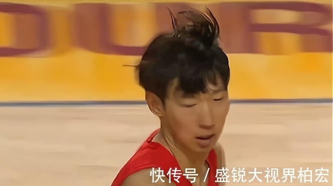 鲍威尔|30分惨败！中国男篮开门黑，胡明轩24分周琦12分，双方实力差距大