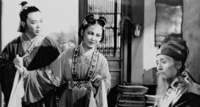 黄梅戏|黄梅戏一代宗师,26岁名扬天下,38岁服毒自杀,临终遗言让人心痛