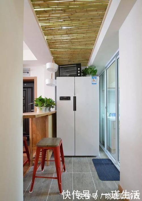 洗手台|老婆坚持把阳台改成榻榻米，改成厕所晾衣，全家一致夸赞