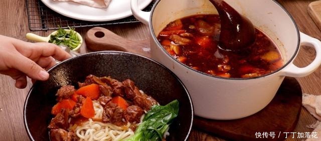 秘制红烧牛肉面，一碗端到你面前，顿时饥肠辘辘了