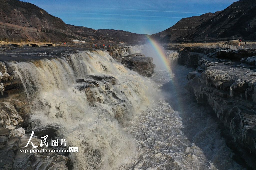 山西省|山西吉县：黄河壶口瀑布现流凌冰挂景观