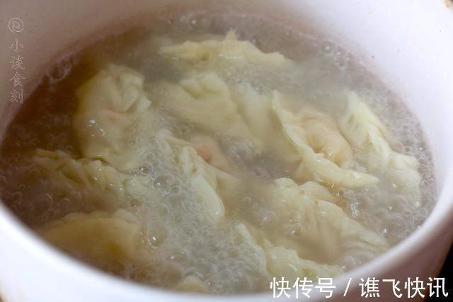 老少皆宜|秋后,韭菜馅饺子靠边站,用这蔬菜包饺子不到4元,再不吃等下季