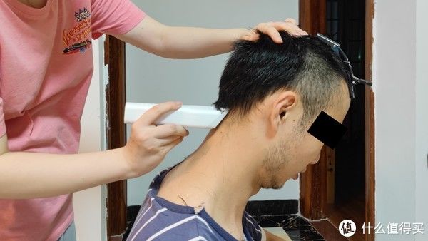 理發(fā)|樸實無華的生活 篇七：（辣眼真人秀，請膽小者回避）我禿了？真的嗎？我不信！！！（有點失敗，切勿模仿）