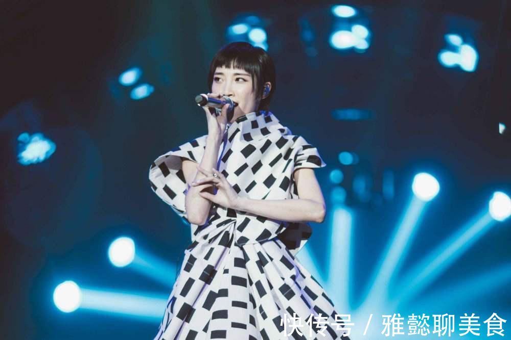 恭喜！單依純作出正確選擇，簽約百沐娛樂一舉四得，這才叫雙贏！