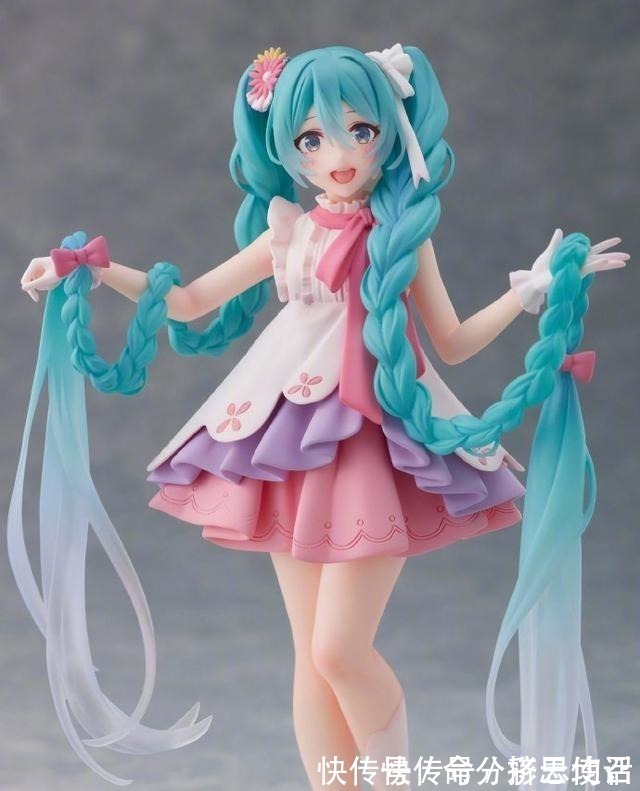 长发公主|初音未来居然扎上了麻花辫!新出的手办好惊艳,麻花双马尾太可爱!