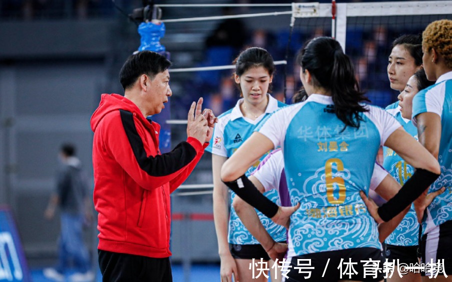 天津女排|金软景拉尔森休战，天津女排3比0击败全华班上海，携13连胜获头名