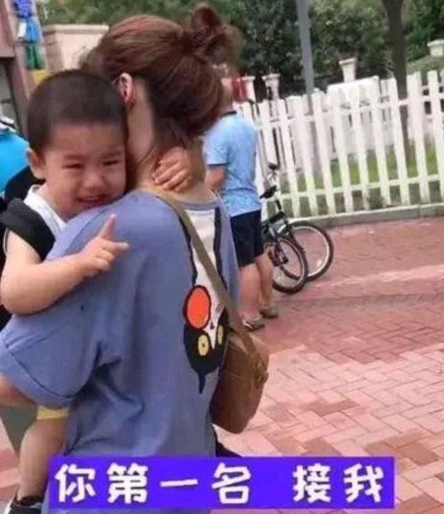 放学|“妈妈记得放学第一个来接我”,孩子这样说时,你应该怎么回答