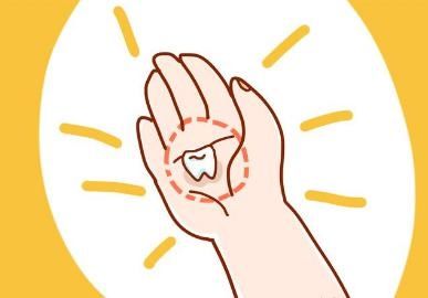 门牙|罕见!11岁少年恒牙缺一半……医生:胎儿时期已经形成